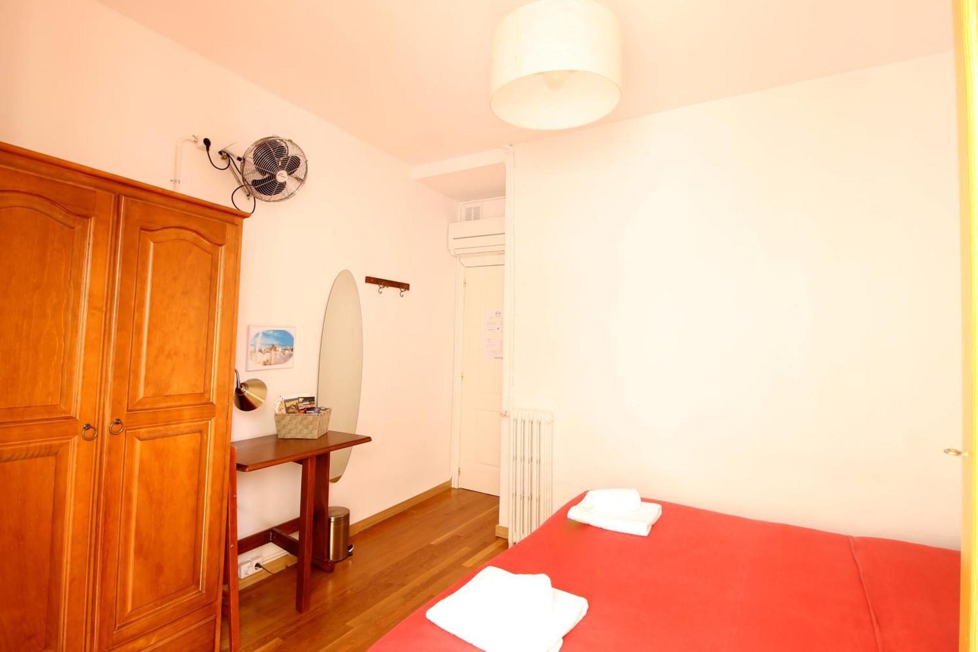 Kasa Katia Guest House Валенсия Экстерьер фото